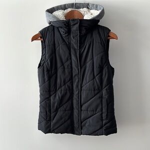 Women's Black Quilted Vest with Hood